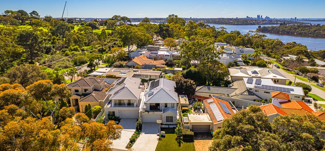 image for DISTINCTIVE FAIRWAY RESIDENCE