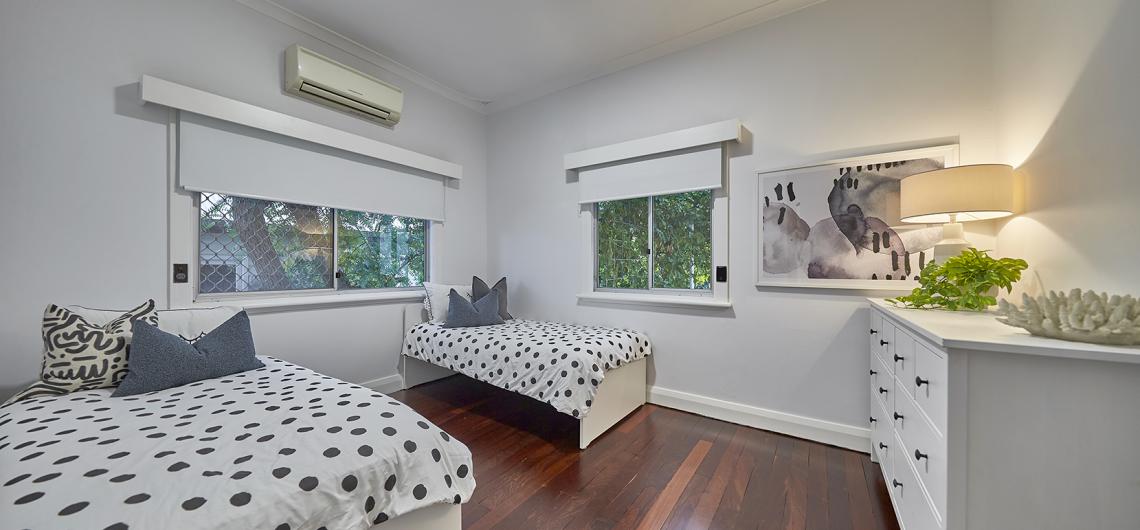 image for CHARACTER COTTAGE WITH INCREDIBLE POTENTIAL 