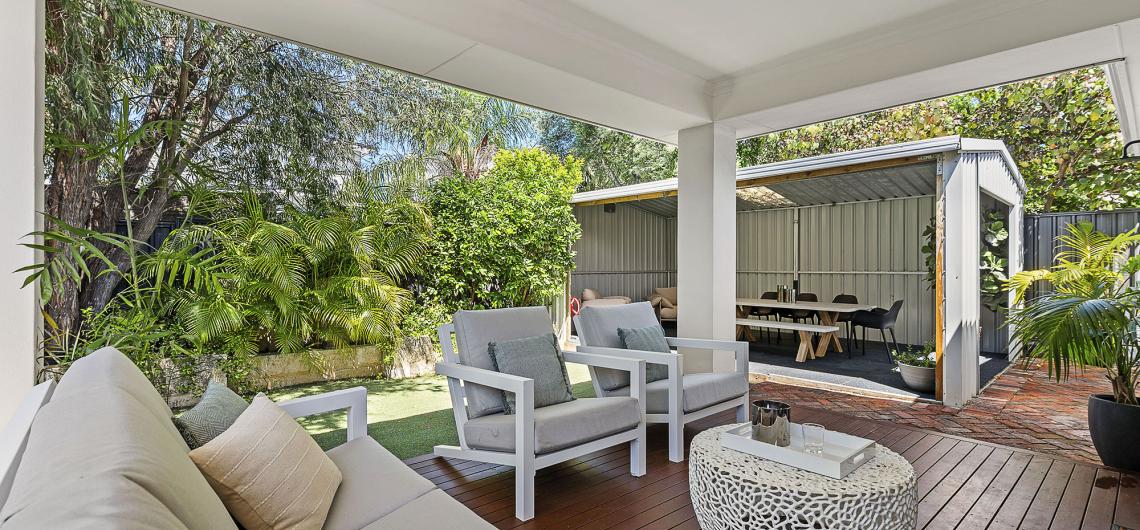 image for EFFORTLESS LIVING