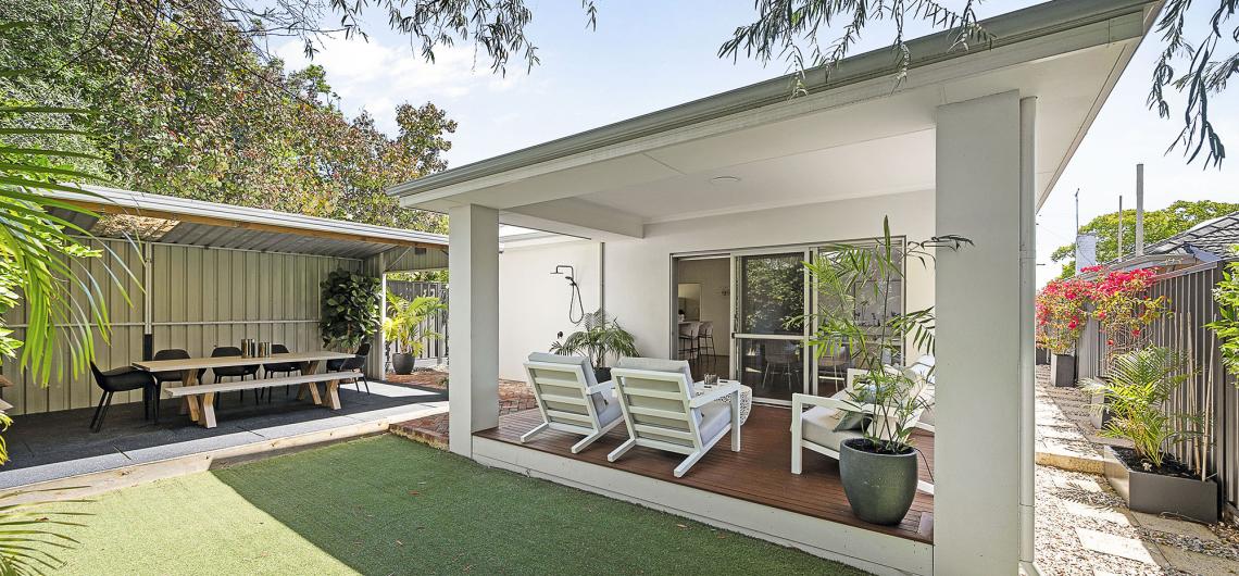 image for EFFORTLESS LIVING