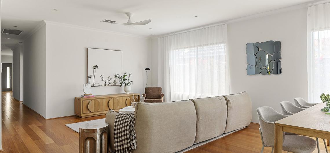 image for EFFORTLESS LIVING