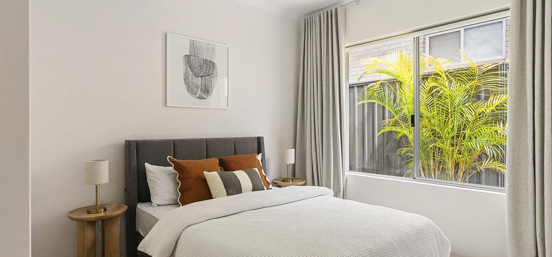 image for EFFORTLESS LIVING