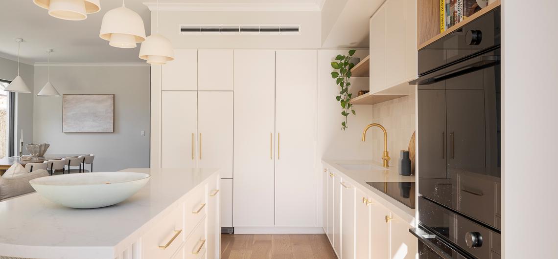 image for DISTINCTIVE FAIRWAY RESIDENCE