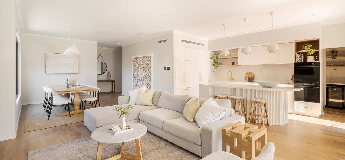 image for DISTINCTIVE FAIRWAY RESIDENCE