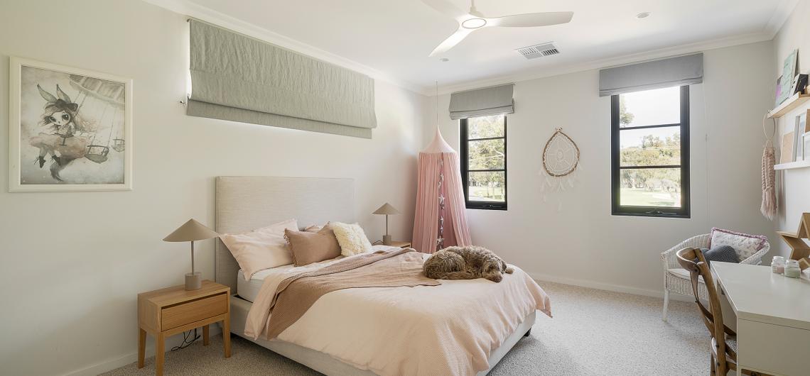 image for DISTINCTIVE FAIRWAY RESIDENCE